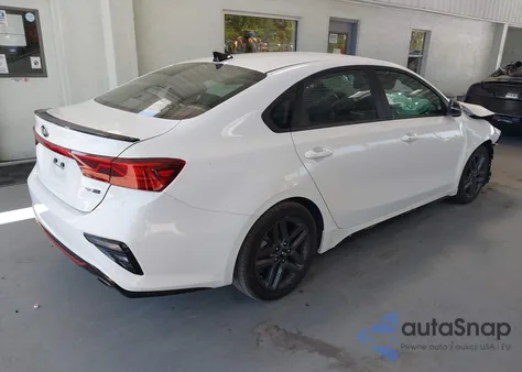 2020 Kia Forte Gt-Line z USA, uszkodzony, nr VIN 3KPF34AD3LE213966